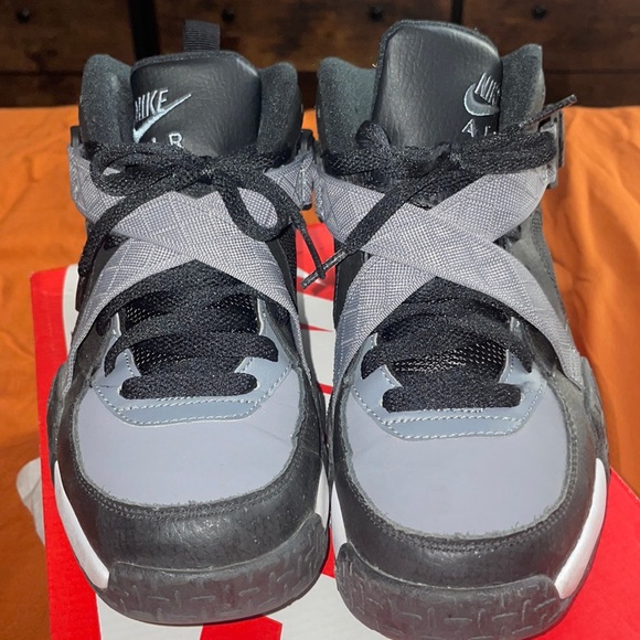 Nike Sneaker Nike Air Raid White Blue Nike Air Raid Peace Men's